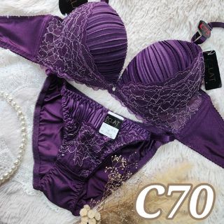 №542【C70】プリーツレーシィペタルブラジャー&フルバックショーツ(ブラ&ショーツセット)