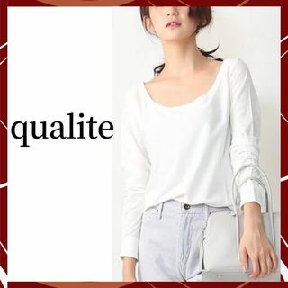 カリテ(qualite)の【美品】カリテ-qualite-カフス付インナーカットソー サイズM(Tシャツ(長袖/七分))