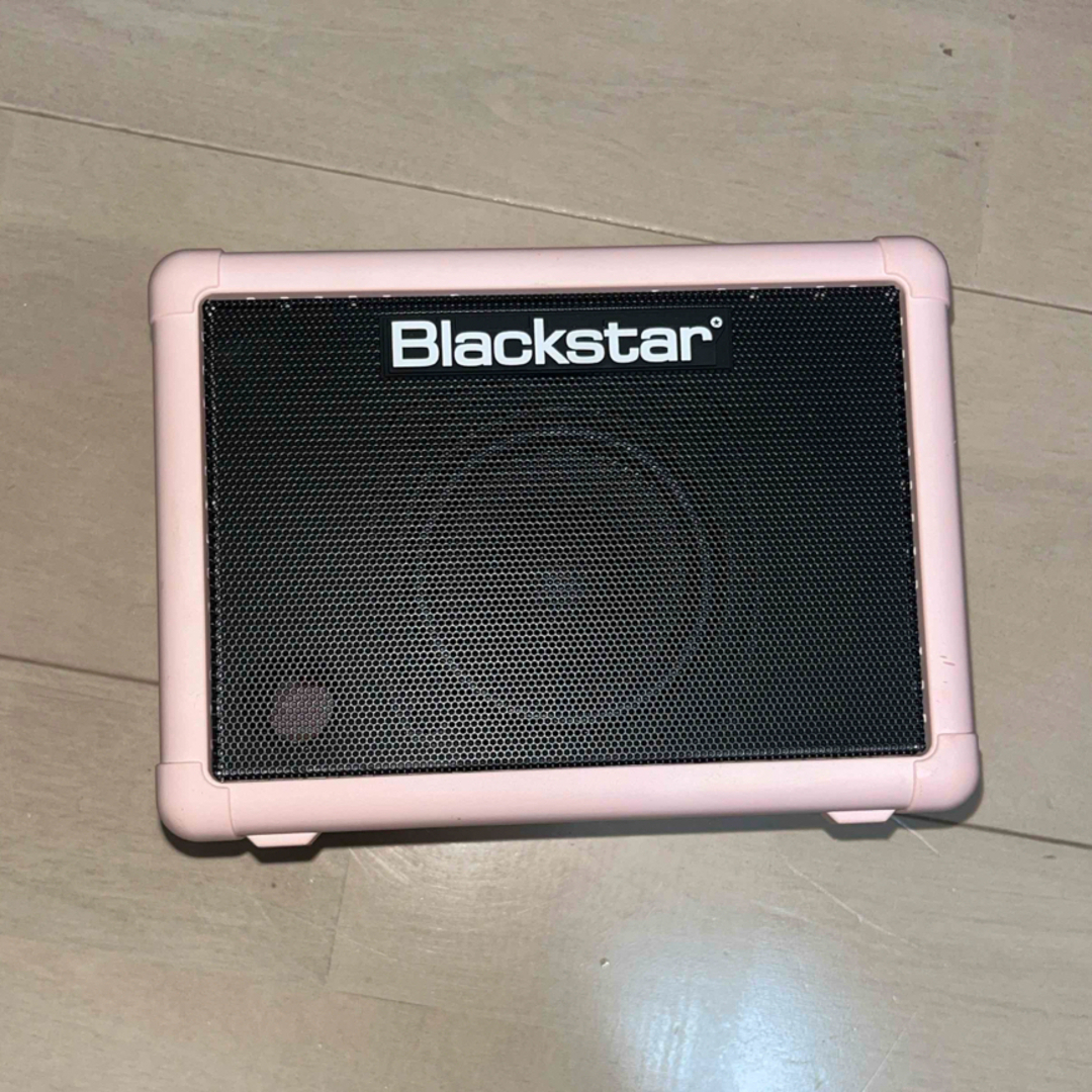 KORG(コルグ)のBlackstar FLY3 DAY NEON PINK Guitar Mini 楽器のギター(ギターアンプ)の商品写真