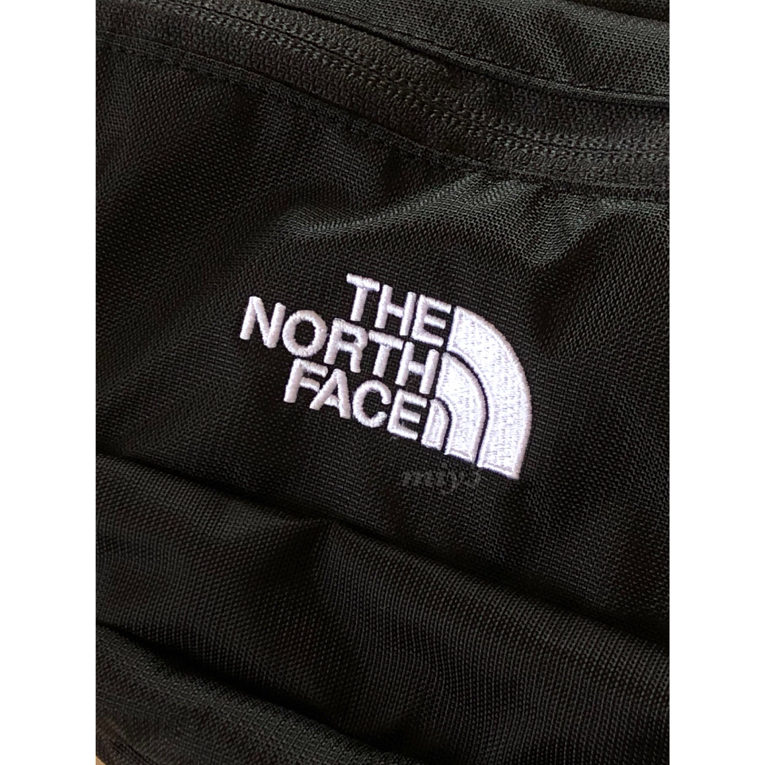 THE NORTH FACE(ザノースフェイス)のブラック★ノースフェイス ★リーア RHEA ウエストポーチ ボディバッグ メンズのバッグ(ボディーバッグ)の商品写真