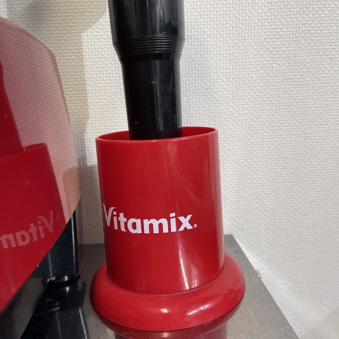 Vitamix(バイタミックス)のvitamix フェラーリレッド　2000ML スマホ/家電/カメラの調理家電(ジューサー/ミキサー)の商品写真