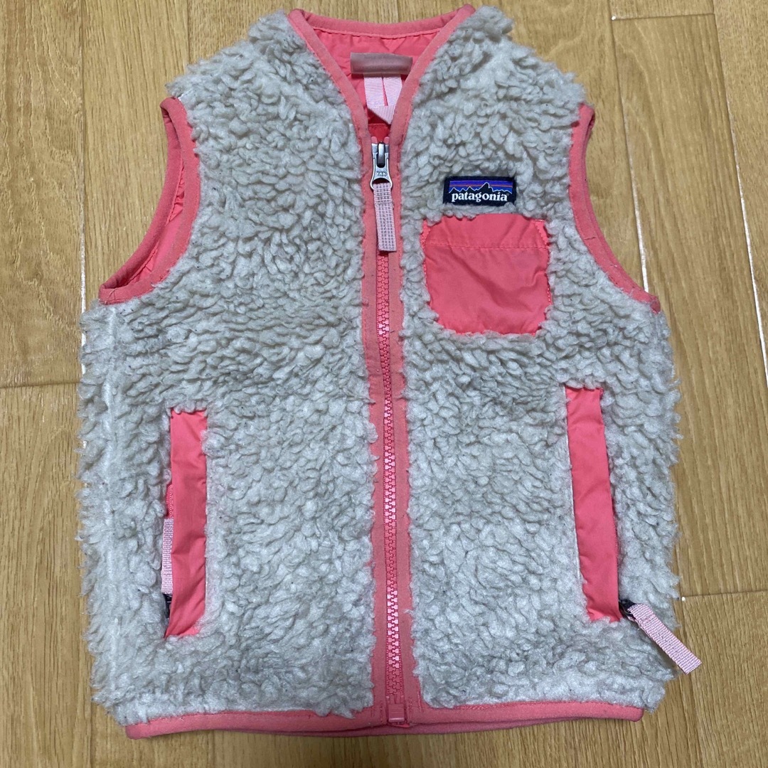 patagonia(パタゴニア)のパタゴニアキッズ キッズ/ベビー/マタニティのキッズ服女の子用(90cm~)(ジャケット/上着)の商品写真