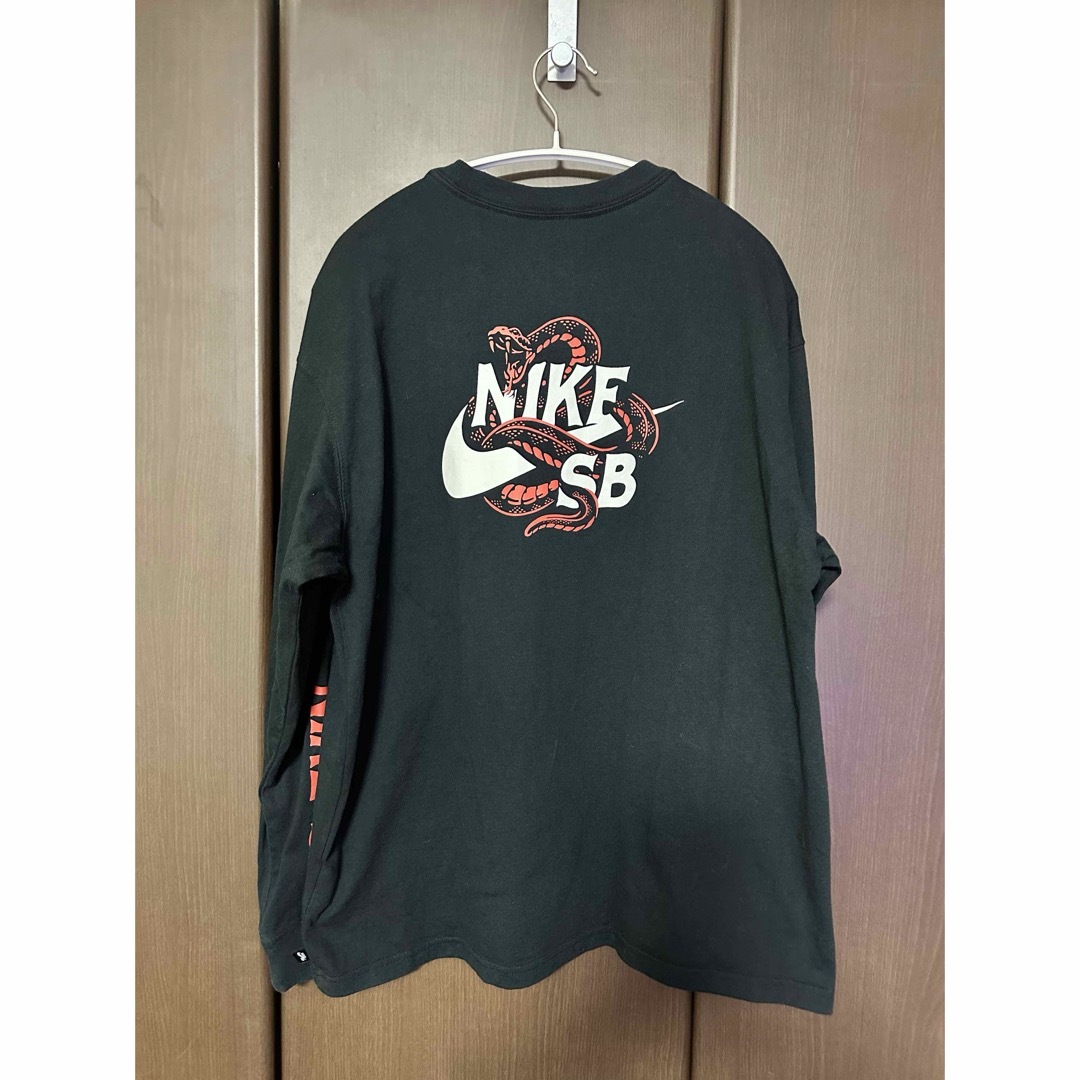 NIKE(ナイキ)のナイキSB ロンT XL メンズのトップス(Tシャツ/カットソー(七分/長袖))の商品写真