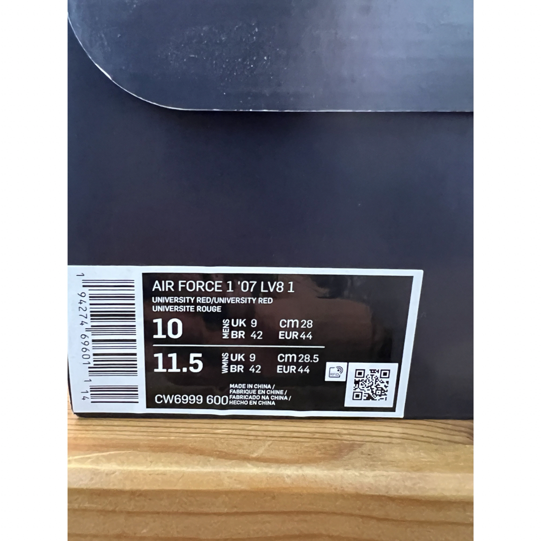 NIKE(ナイキ)の【28cm】ナイキ エアフォース1 ロー "トリプル レッド メンズの靴/シューズ(スニーカー)の商品写真