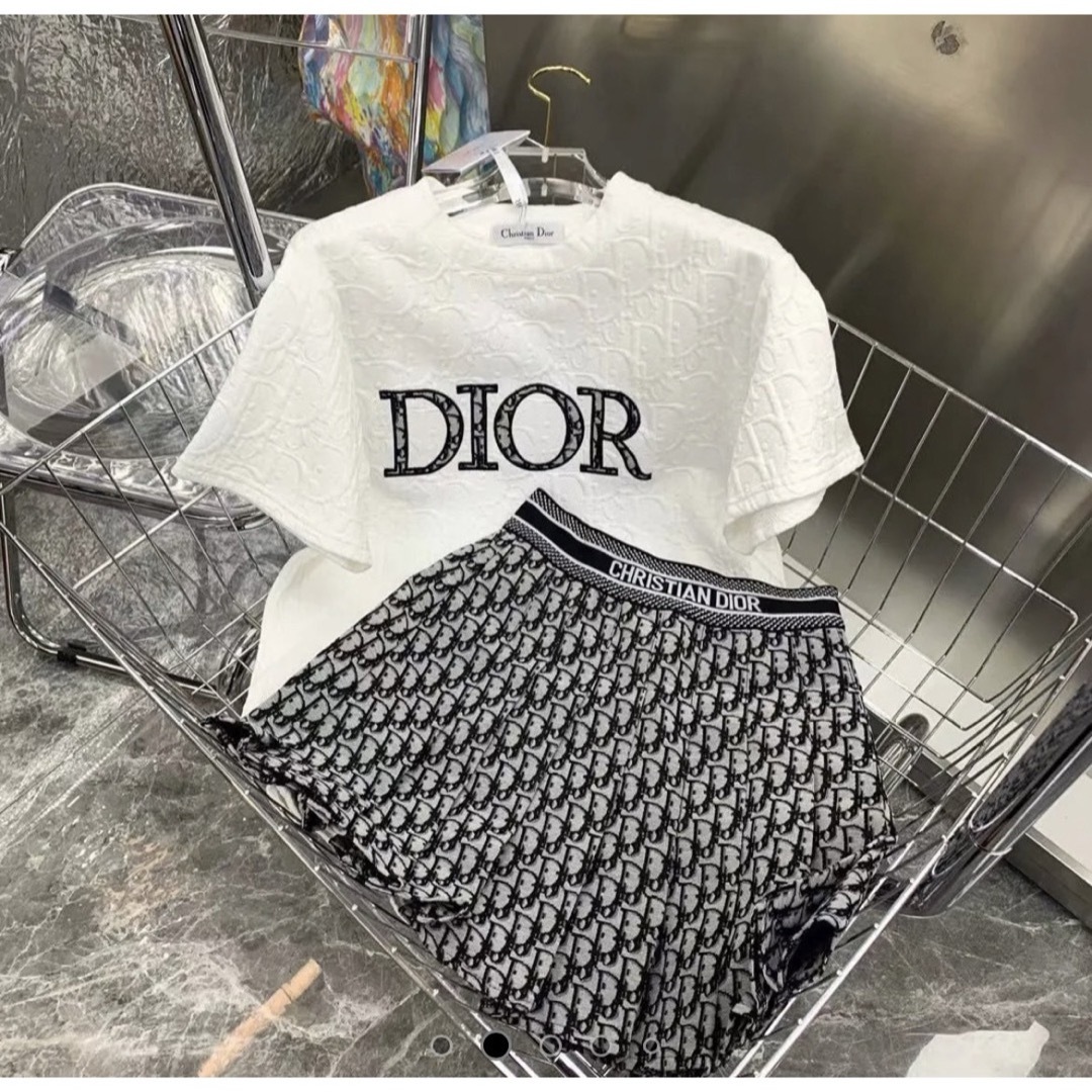 Dior セットアップ | フリマアプリ ラクマ Dior セットアップ | フリマアプリ ラクマ