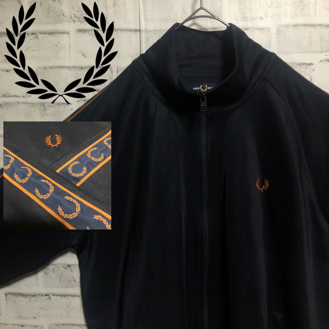 FRED PERRY(フレッドペリー)の希少XL⭐️Fred Perry トラックジャケット 刺繍月桂樹 濃紺×オレンジ メンズのトップス(ジャージ)の商品写真