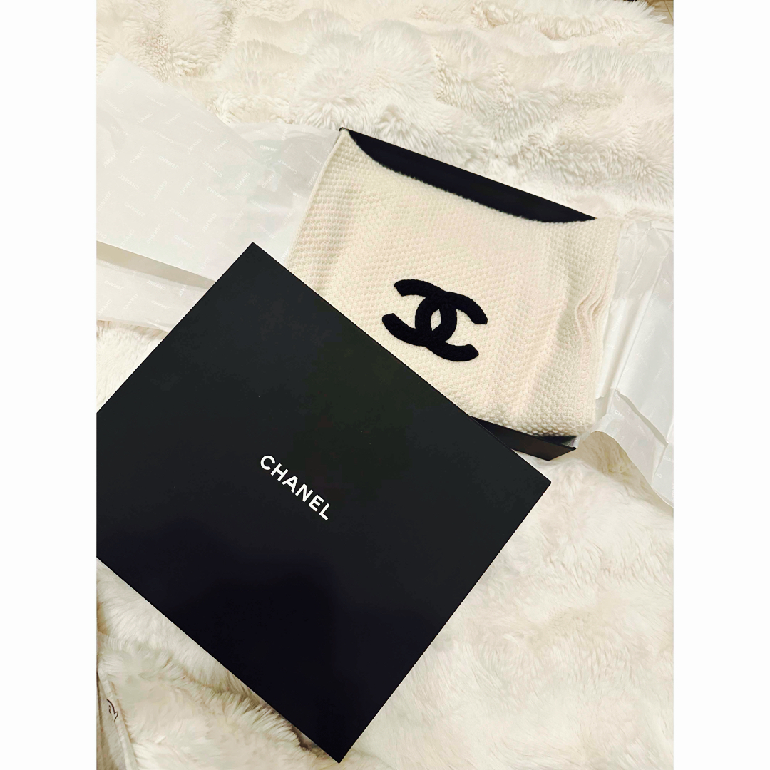 CHANEL(シャネル)のCHANEL カシミヤマフラー(23AW) レディースのファッション小物(マフラー/ショール)の商品写真