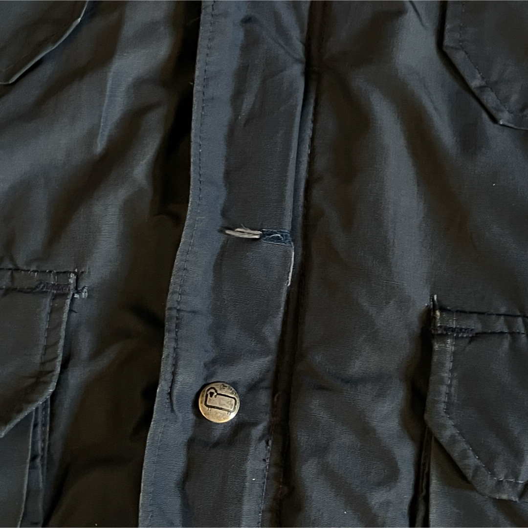 WOOLRICH(ウールリッチ)のウールリッチ　マウンテンパーカー　ネイビー メンズのジャケット/アウター(マウンテンパーカー)の商品写真