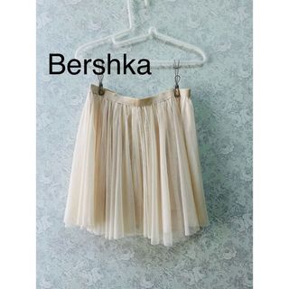 ベルシュカ(Bershka)のBershka レースフレアー　スカート　Ｌ(ひざ丈スカート)