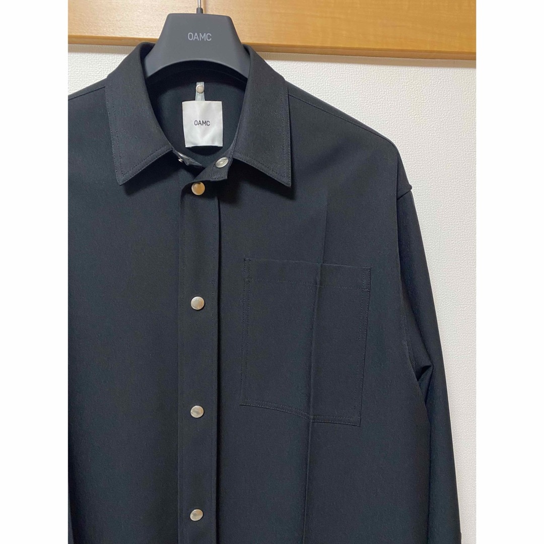 OAMC(オーエーエムシー)のOAMC 22ss Lab Shirt メンズのトップス(シャツ)の商品写真