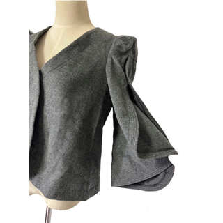 NYコレクション フレアのお袖がひらりと開くスリットデザイン春コート