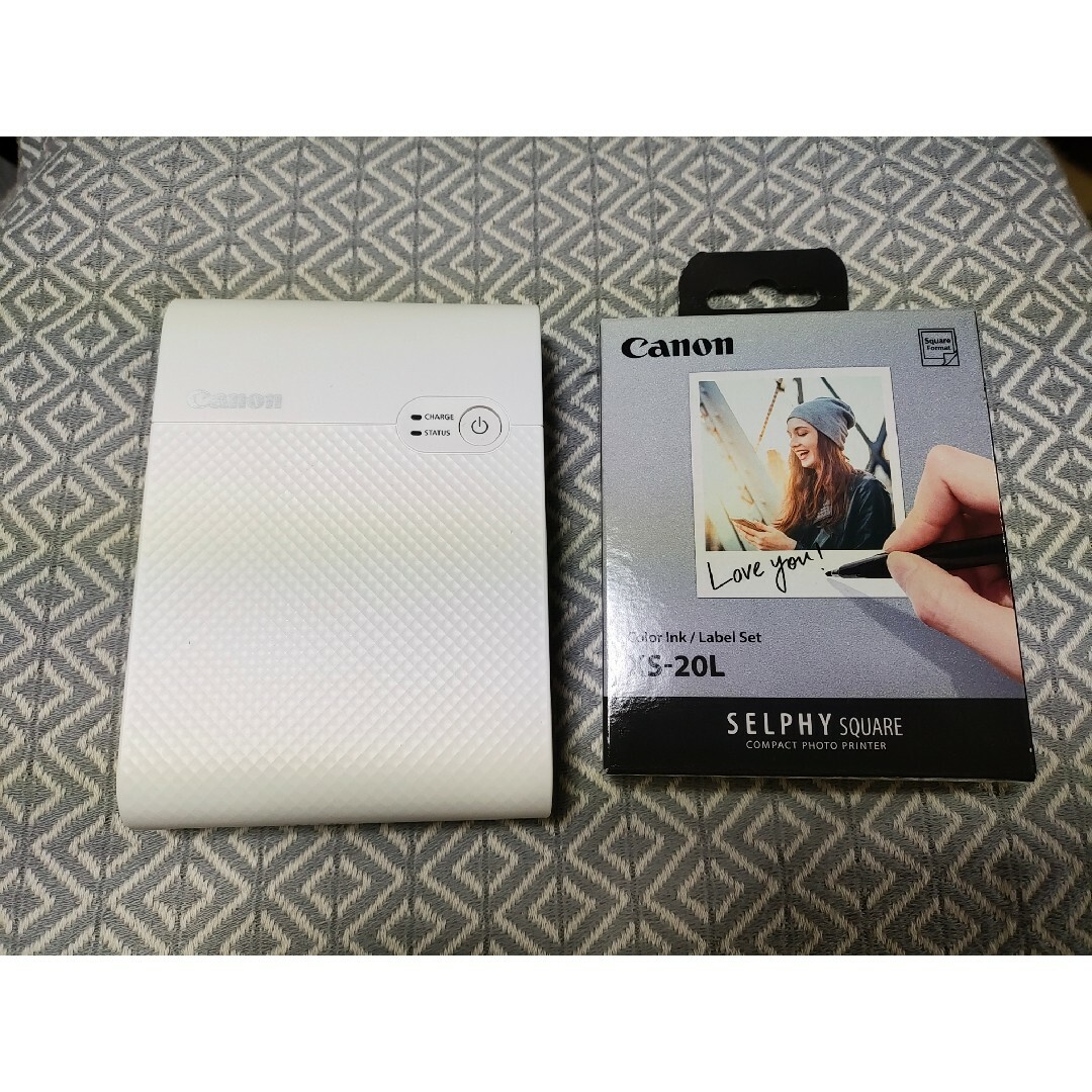 Canon(キヤノン)のCanon コンパクトフォトプリンター SELPHY SQUARE QX10(… スマホ/家電/カメラのPC/タブレット(PC周辺機器)の商品写真