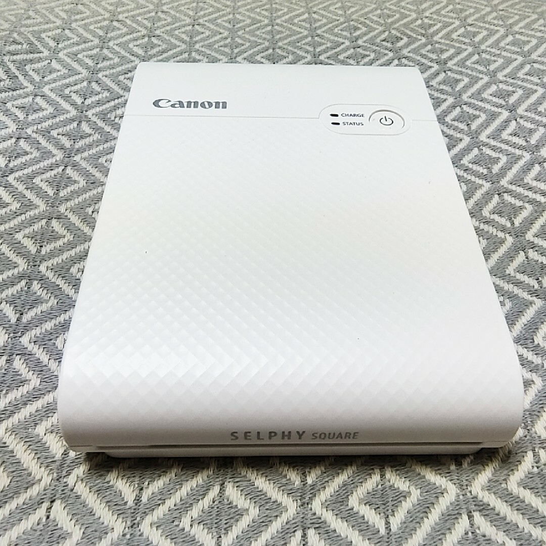 Canon(キヤノン)のCanon コンパクトフォトプリンター SELPHY SQUARE QX10(… スマホ/家電/カメラのPC/タブレット(PC周辺機器)の商品写真