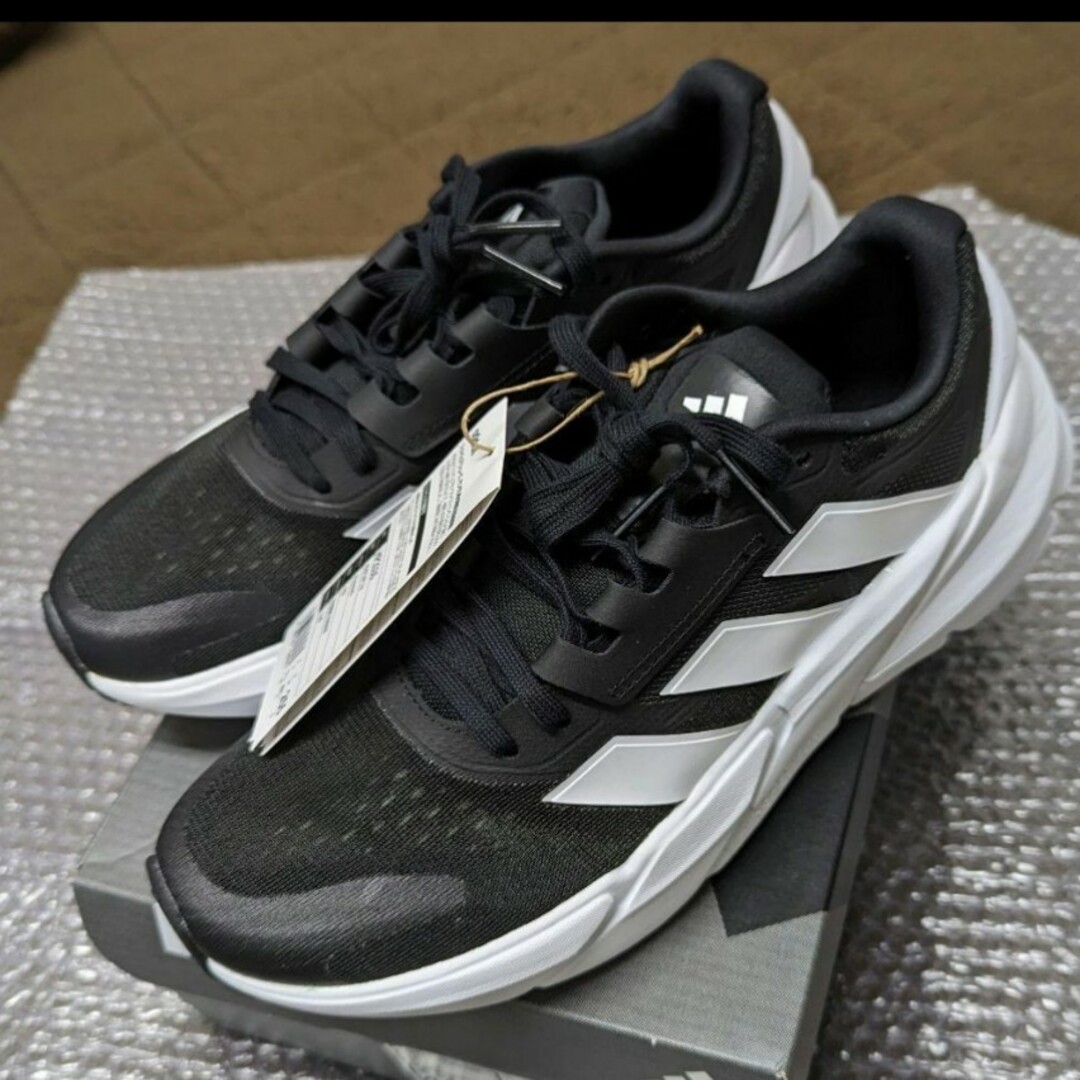 adidas(アディダス)の新品未使用品 アディダス ランニングシューズ アディスター２メンズ25.5cm スポーツ/アウトドアのランニング(シューズ)の商品写真