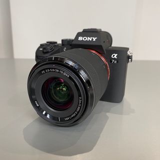 ソニー(SONY)のSONY デジタル一眼カメラ α7 IIIズームレンズキット ILCE-7M3K(ミラーレス一眼)