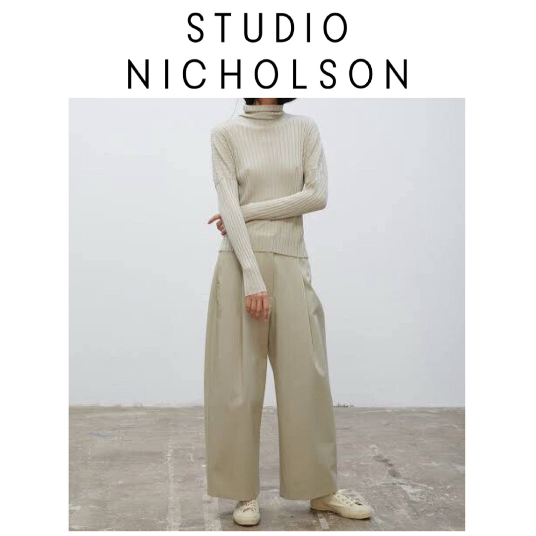 STUDIO NICHOLSON(スタジオニコルソン)のSTUDIO NICHOLSON DORIKO ボリュームパンツ 上代6万 レディースのパンツ(バギーパンツ)の商品写真