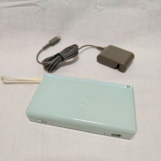 ニンテンドウ(任天堂)のNINTENDO DS Lite　アイスブルー(携帯用ゲーム機本体)