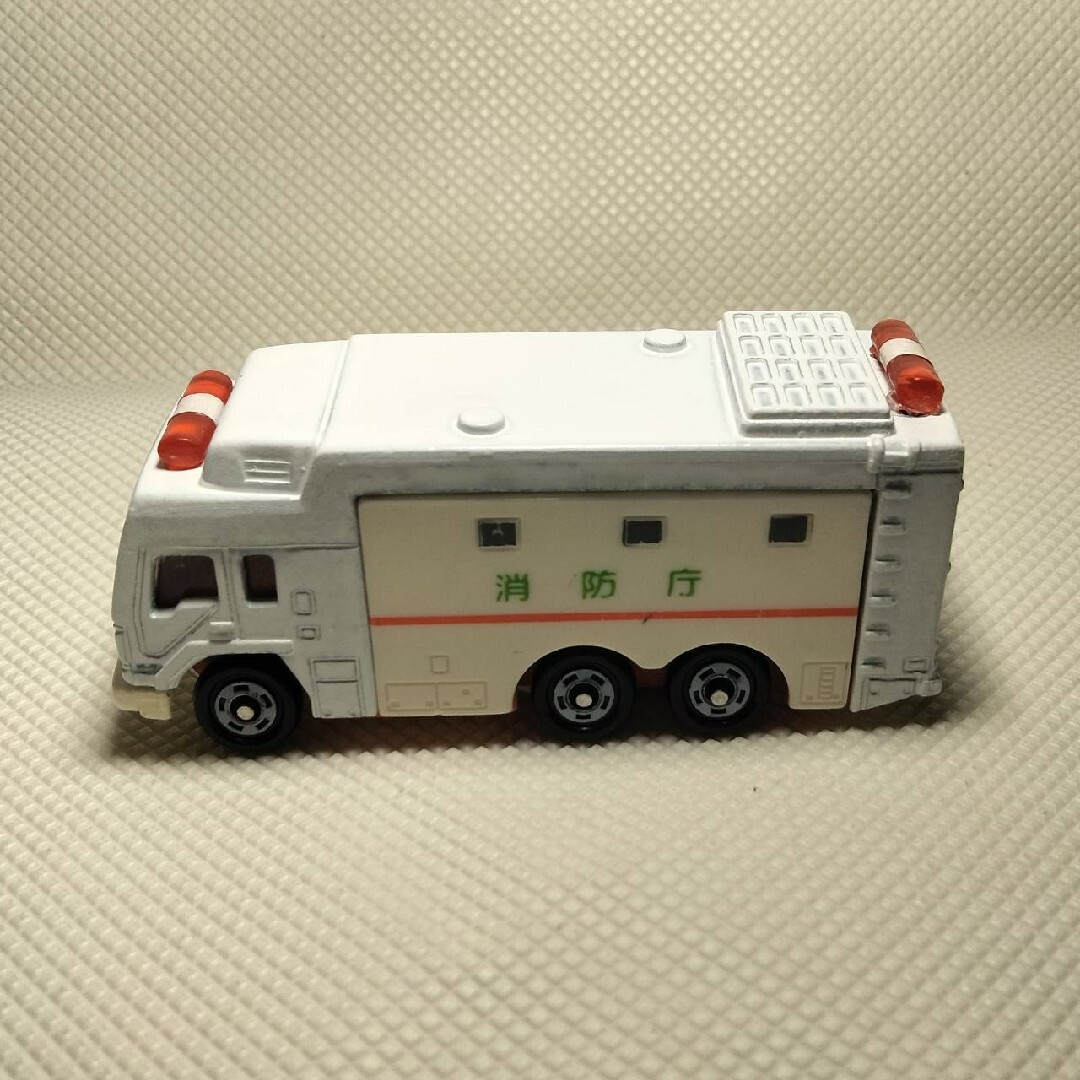 4388 ジャンク(分解改修)トミカ 1996年 スーパーアンビュランス 4388 ジャンク(分解改修)トミカ 1996年 スーパーアンビュランス