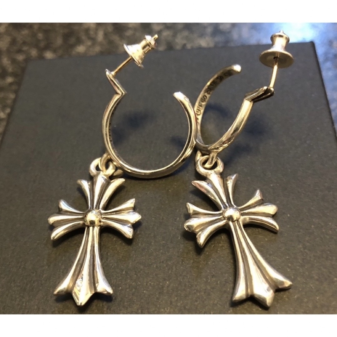 Chrome Hearts(クロムハーツ)のクロムハーツ　タイニーCH クロスフープ　ピアス　【両耳】 メンズのアクセサリー(ピアス(両耳用))の商品写真