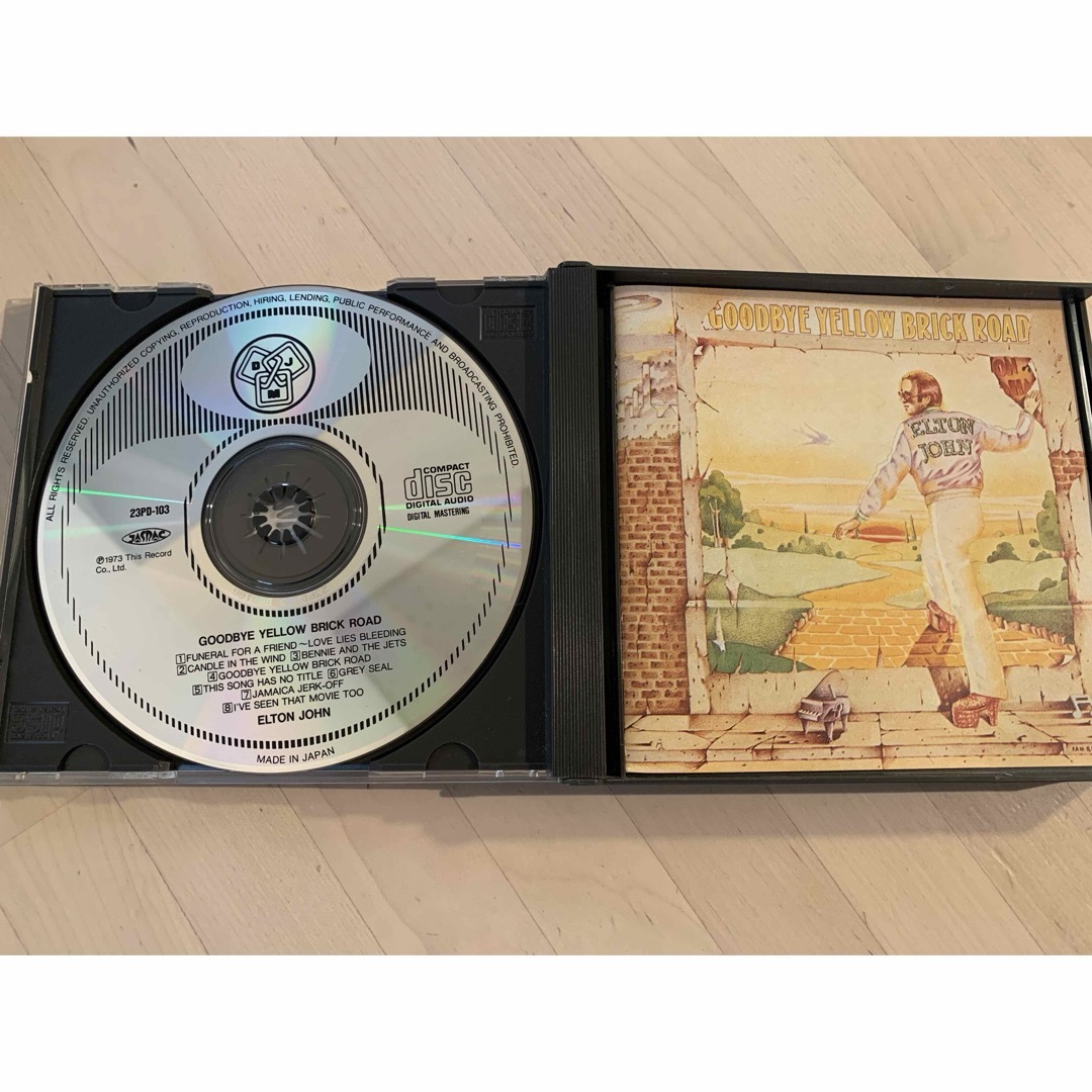 Elton John Goodbye Yellow Brick Road 2枚組 エンタメ/ホビーのCD(ポップス/ロック(洋楽))の商品写真