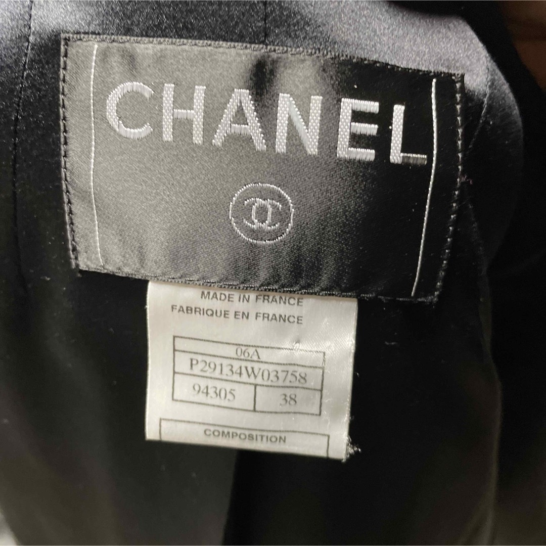 CHANEL(シャネル)のvintage CHANEL ジャケット　サイズ38 レディースのジャケット/アウター(テーラードジャケット)の商品写真