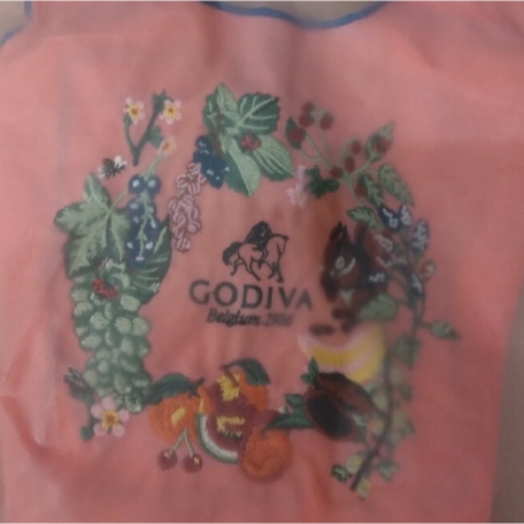 GODIVA(ゴディバ)のBall＆Chain   GODIVA  ミニバッグ  レディースのバッグ(ショルダーバッグ)の商品写真