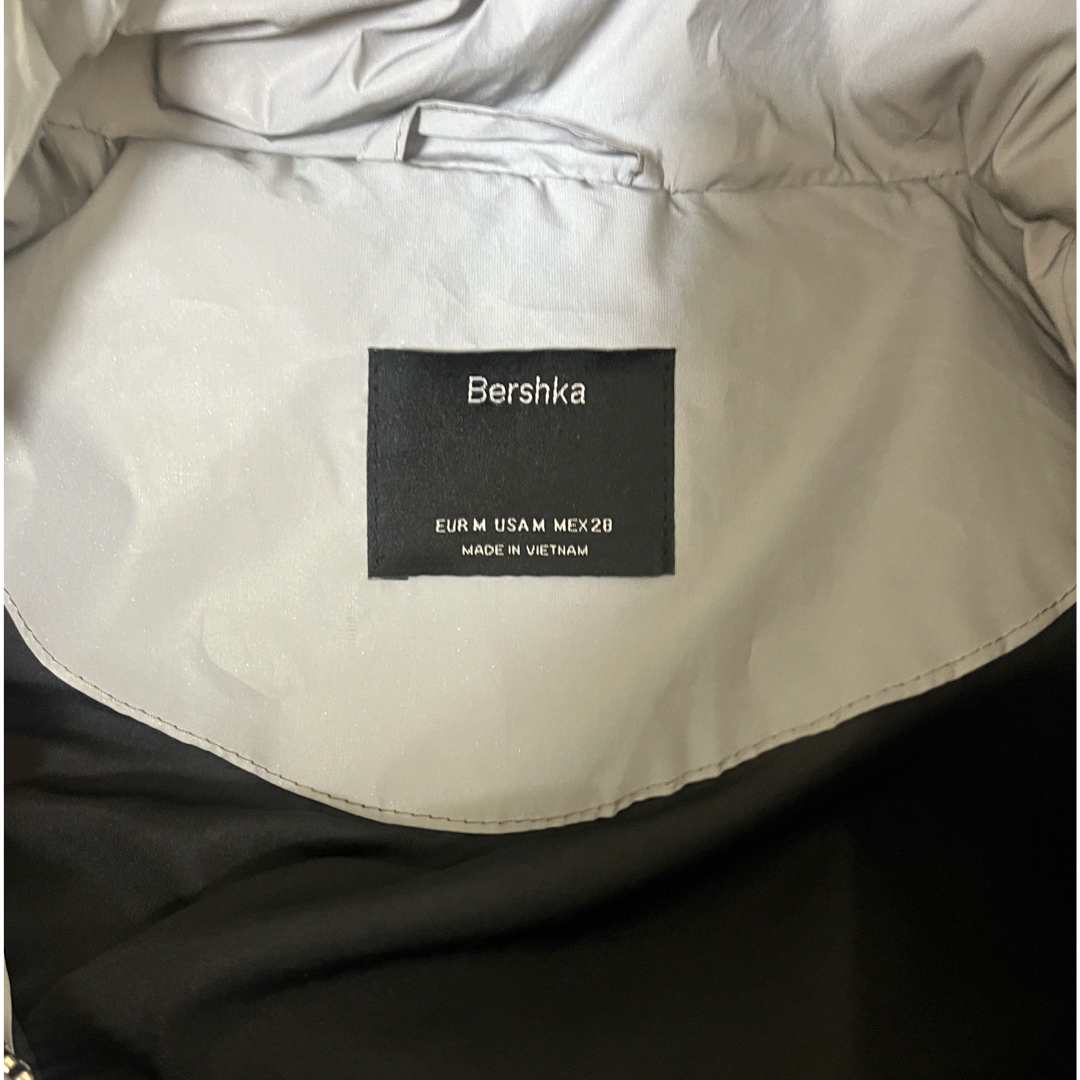 Bershka(ベルシュカ)のBershka ダウン アウター レディースのジャケット/アウター(ダウンジャケット)の商品写真