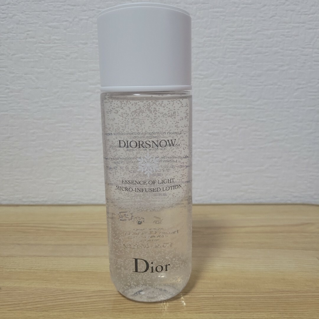 Christian Dior(クリスチャンディオール)のまる様専用ディオール スノー 化粧水 コスメ/美容のスキンケア/基礎化粧品(化粧水/ローション)の商品写真