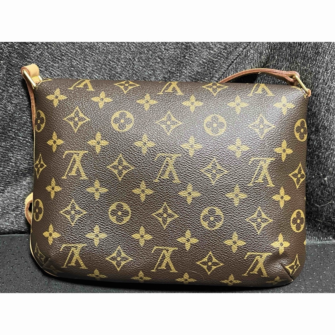 LOUIS VUITTON(ルイヴィトン)の廃盤美品！LOUIS VUITTON  ミュゼットタンゴ   ショルダーバッグ レディースのバッグ(ショルダーバッグ)の商品写真