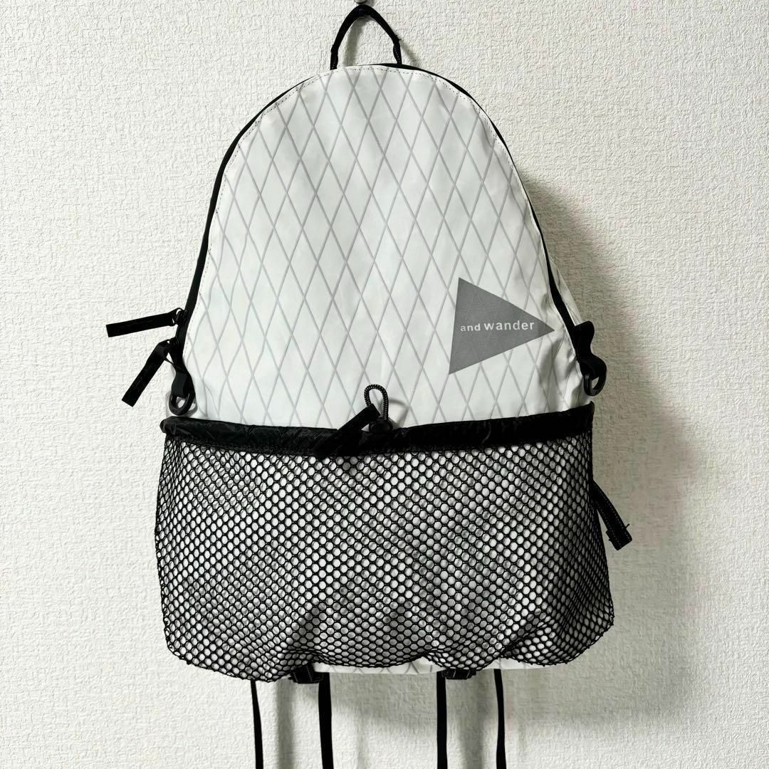 【アウトレット品】and wander　X-PAC　20L デイパック　ホワイト | フリマアプリ ラクマ