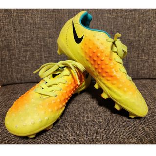 NIKE - NIKE サッカースパイク 17cmの通販 by あ~ちゃんmam's NIKE - NIKE サッカースパイク 17cmの通販 by あ~ちゃんmam's