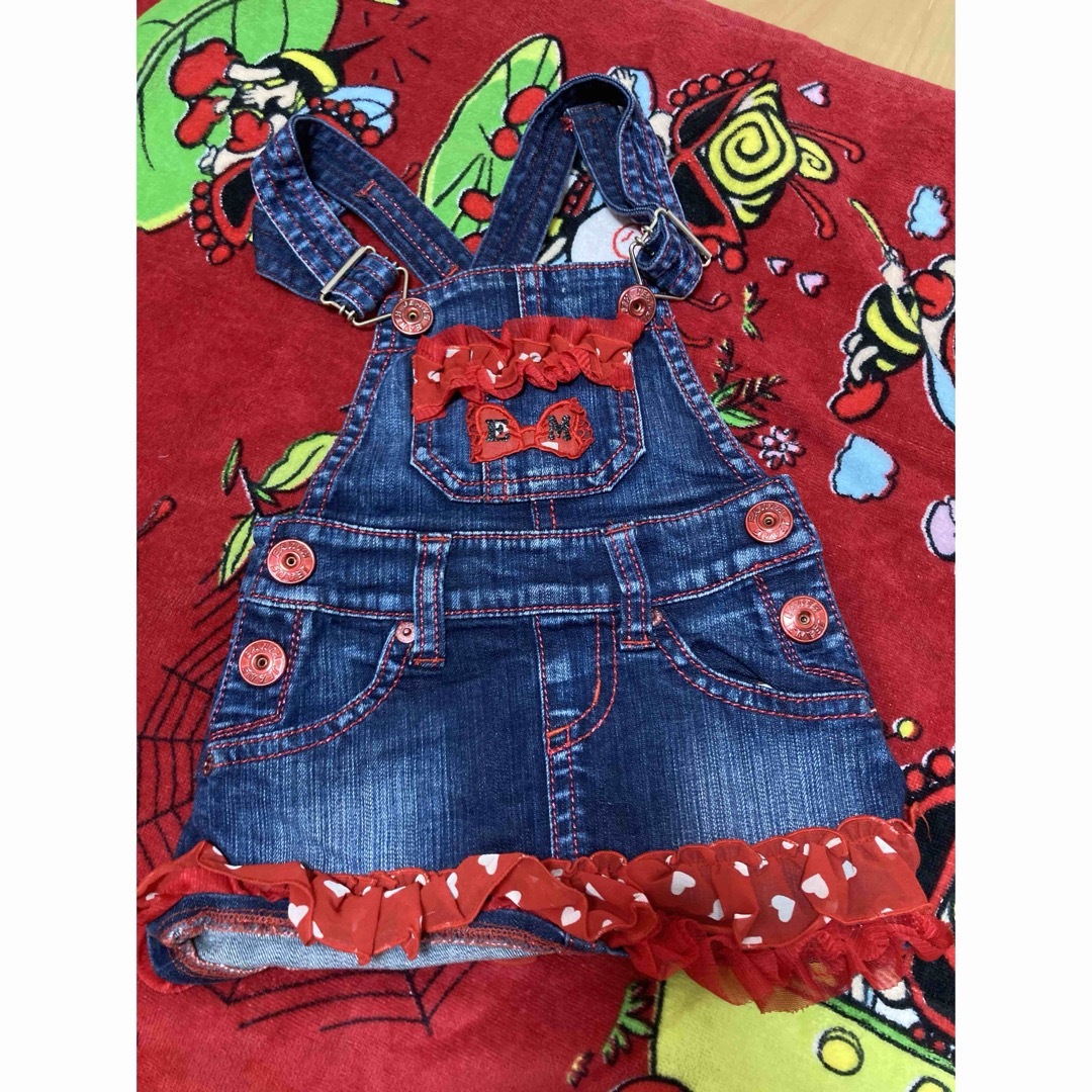 EARTHMAGIC(アースマジック)のEARTHMAGIC サロペット 100 キッズ/ベビー/マタニティのキッズ服女の子用(90cm~)(スカート)の商品写真