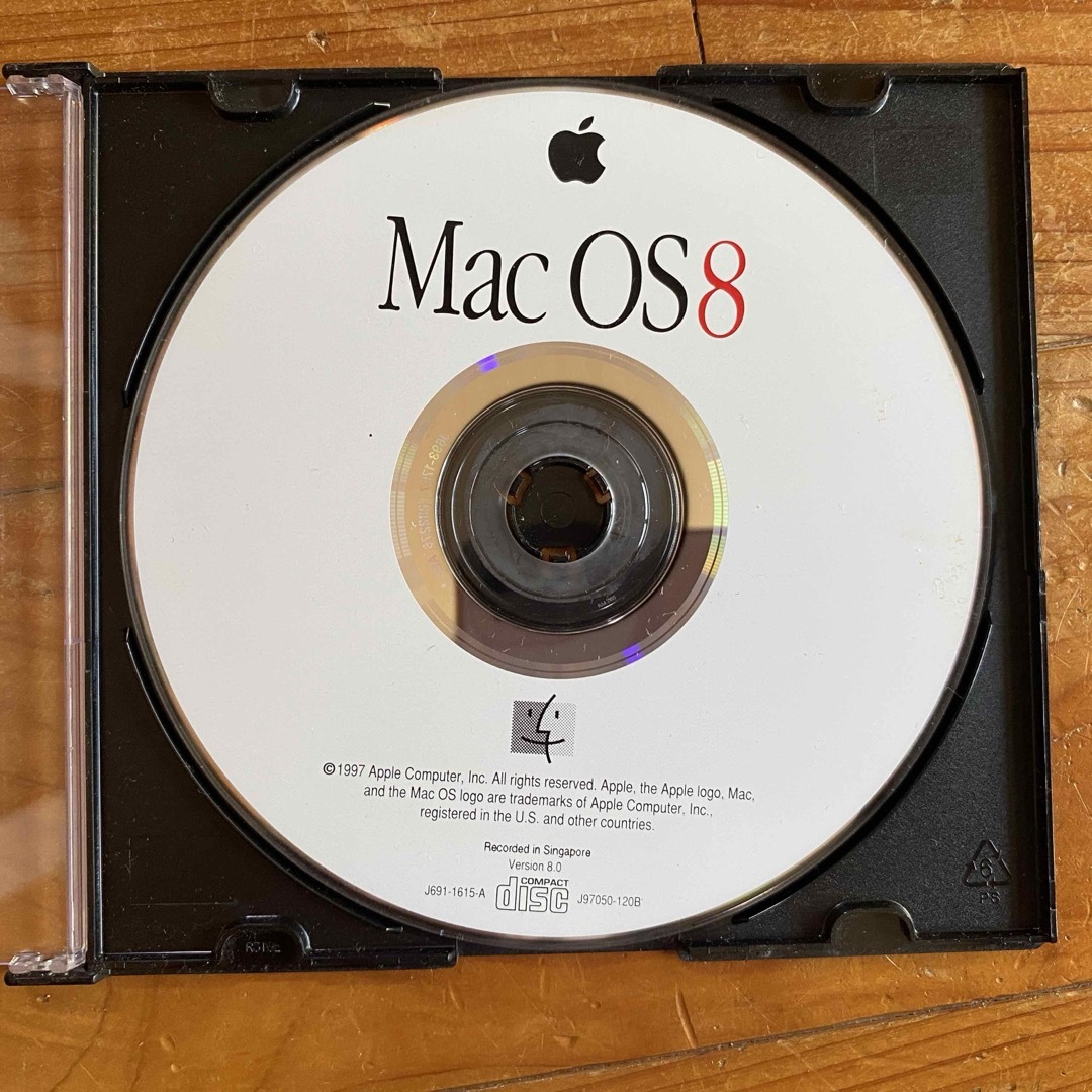Mac (Apple)(マック)のApple★Mac OS8 インストールディスク CD-ROM スマホ/家電/カメラのPC/タブレット(デスクトップ型PC)の商品写真