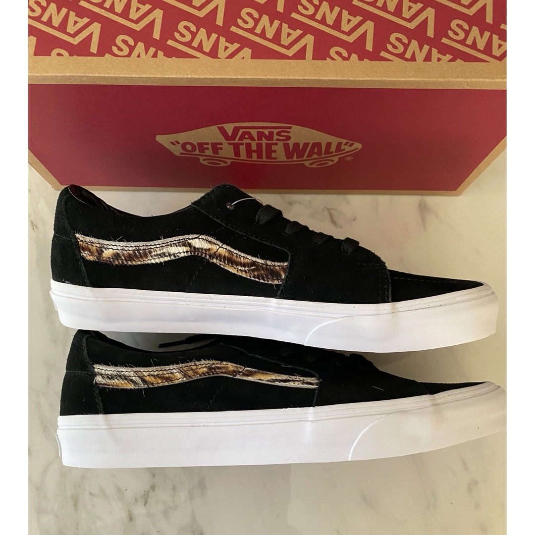 VANS(ヴァンズ)のVANS Black/Tiger スニーカー⭐︎値下げ メンズの靴/シューズ(スニーカー)の商品写真