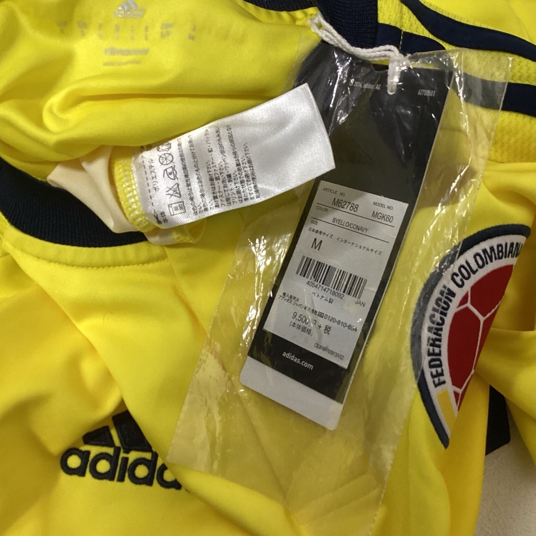 adidas(アディダス)の⭐︎新品未使用⭐︎adidas FEDERACIONCOLOMBIANA シャツ スポーツ/アウトドアのサッカー/フットサル(ウェア)の商品写真