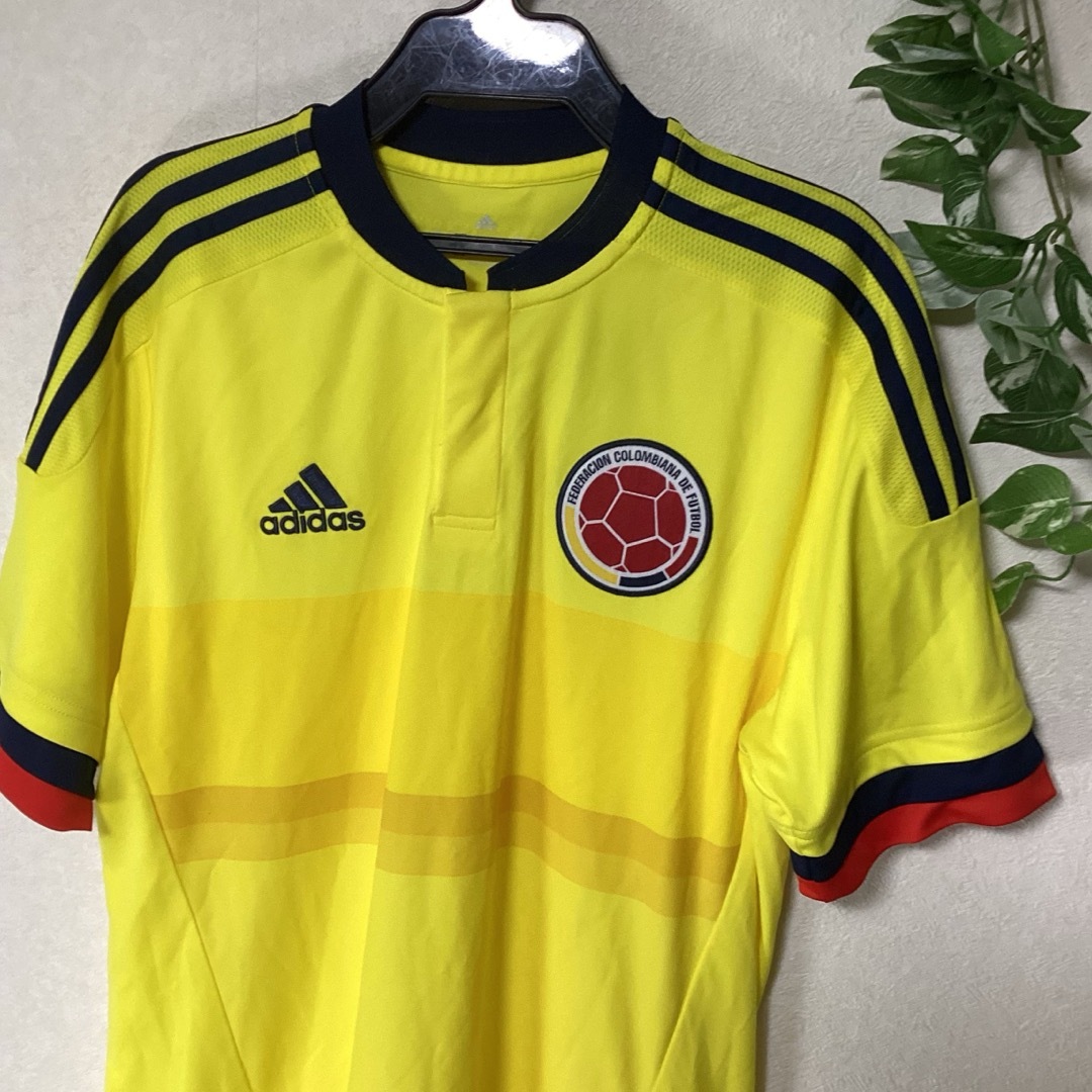 adidas(アディダス)の⭐︎新品未使用⭐︎adidas FEDERACIONCOLOMBIANA シャツ スポーツ/アウトドアのサッカー/フットサル(ウェア)の商品写真