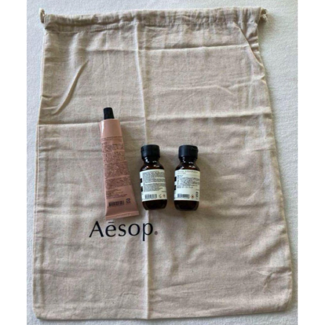 Aesop(イソップ)の新品未使用 イソップ４点セット コスメ/美容のボディケア(ハンドクリーム)の商品写真