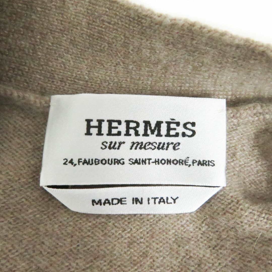 Hermes(エルメス)の未使用品□21AW HERMES/エルメス シェルボタン 無地 カシミヤ100％ 長袖 ニットカーディガン/セーター ベージュ Sサイズ相当 伊製 正規品 メンズのトップス(カーディガン)の商品写真