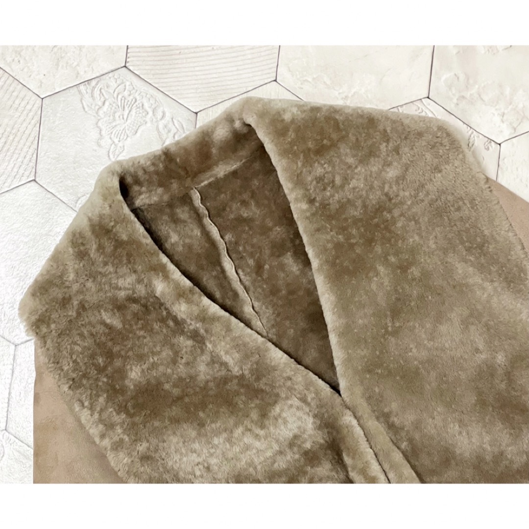 PREMIUM TOSCANA BRISA 羊革 リアルムートンドレープコート レディースのジャケット/アウター(ムートンコート)の商品写真
