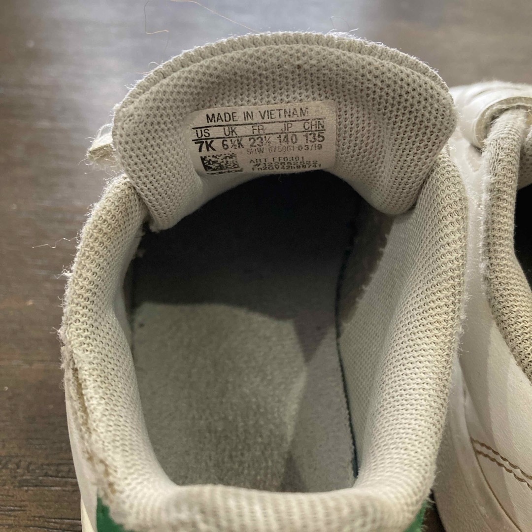 adidas(アディダス)のadidas キッズスニーカー　14センチ　👟 キッズ/ベビー/マタニティのベビー靴/シューズ(~14cm)(スニーカー)の商品写真