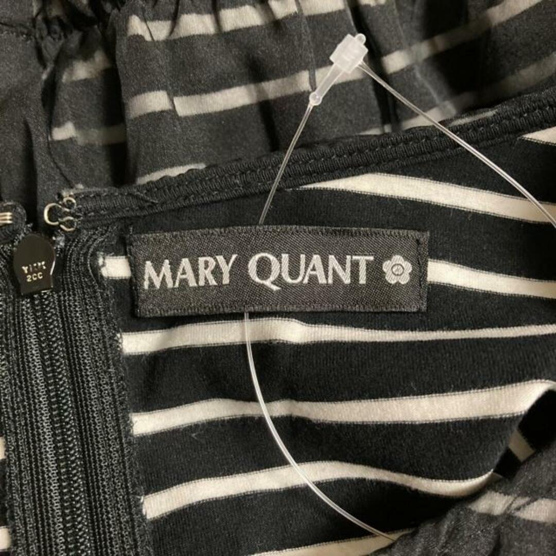 MARY QUANT(マリークワント)のMARY QUANT(マリークワント) ワンピース サイズM レディース - 黒×白 半袖/ひざ丈/花柄/ボーダー レディースのワンピース(その他)の商品写真