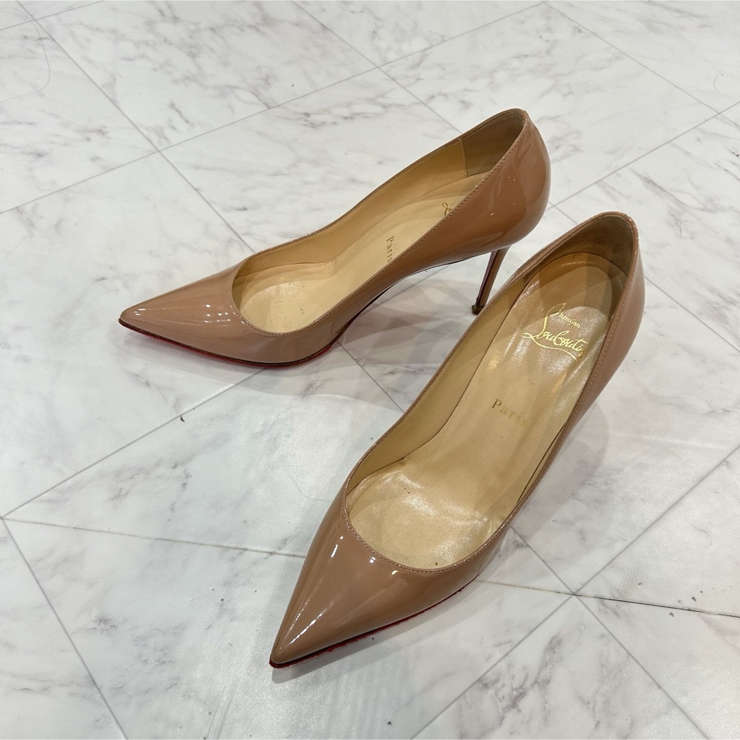 Christian Louboutin(クリスチャンルブタン)のlouboutin kate nude レディースの靴/シューズ(ハイヒール/パンプス)の商品写真