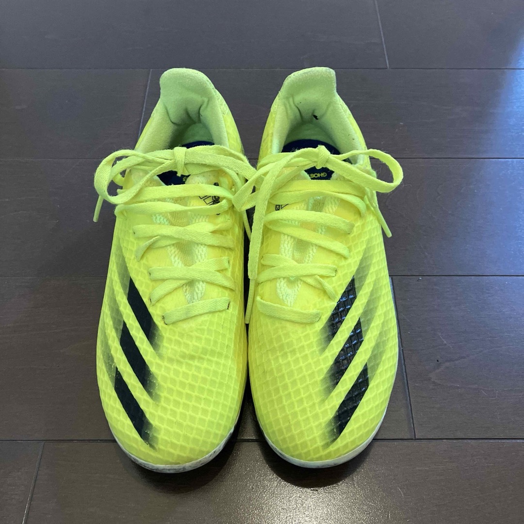 adidas(アディダス)のお値下げ⭐︎サッカースパイクadidasアディダス　20cm  蛍光色　イエロー キッズ/ベビー/マタニティのキッズ靴/シューズ(15cm~)(スニーカー)の商品写真