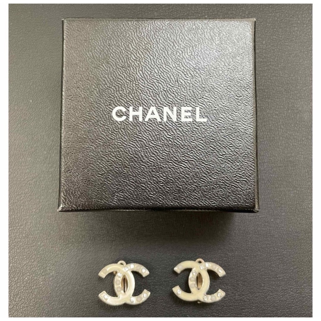 CHANEL(シャネル)のCHANEL ココマーク イヤリング レディースのアクセサリー(イヤリング)の商品写真