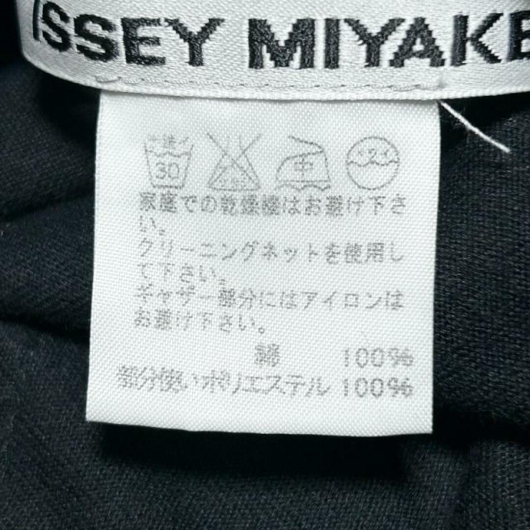 ISSEY MIYAKE(イッセイミヤケ)のISSEYMIYAKE(イッセイミヤケ) ロングスカート サイズ3 L レディース - 黒 ウエストゴム/ギャザー レディースのスカート(ロングスカート)の商品写真