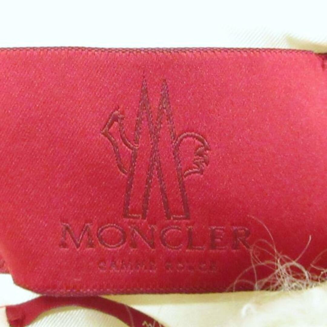 MONCLER(モンクレール)のMONCLER(モンクレール) ダウンコート サイズ00 XS レディース CAROLINE 47374-31-13463 アイボリー×黒×ベージュ GAMME ROUGE/長袖/ジップアップ/レース/冬 レディースのジャケット/アウター(ダウンコート)の商品写真