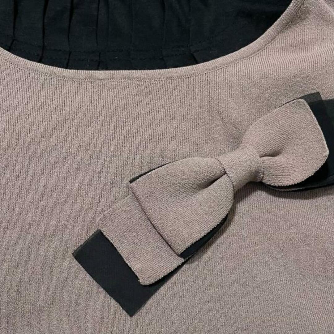 TO BE CHIC(トゥービーシック)のTO BE CHIC(トゥービーシック) 長袖セーター サイズ2 M レディース - ピンクベージュ×黒 クルーネック レディースのトップス(ニット/セーター)の商品写真
