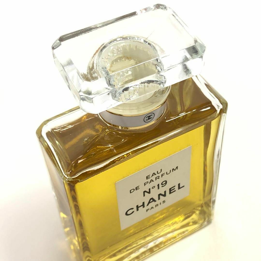 CHANEL(シャネル)の【未使用に近い】CHANEL シャネル オードパルファム 50ml レディース コスメ/美容の香水(香水(女性用))の商品写真