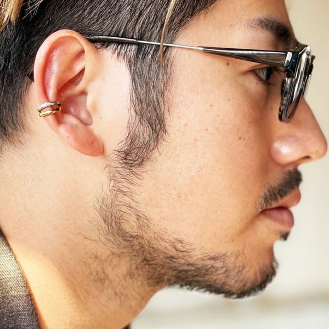 ハワイアンジュエリー イヤーカフ 片耳用 金属アレルギー対応 ステンレス レディースのアクセサリー(イヤーカフ)の商品写真