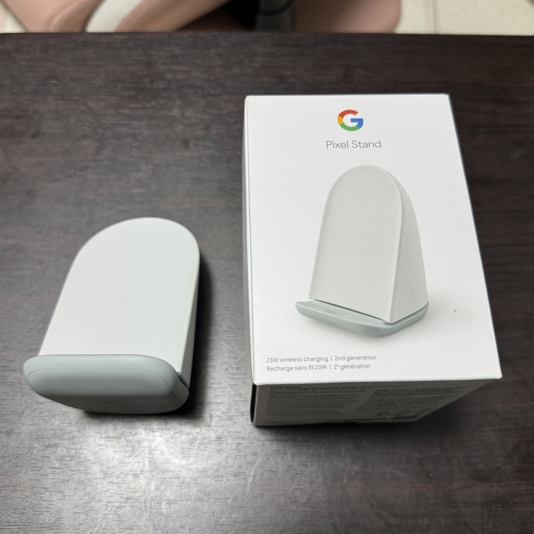 Google Pixel(グーグルピクセル)のどーなつ様専用　Google Pixel 7a +Pixel Stand スマホ/家電/カメラのスマートフォン/携帯電話(スマートフォン本体)の商品写真